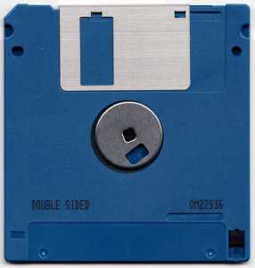 Chaos Strikes Back (United Kingdom, Atari ST) - Game Disk Back Chaos Strikes Back (United Kingdom, Atari ST) - Game Disk Back