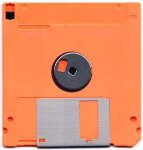 Tony Severa's Hintdisk And Gaming Aids - Chaos Strikes Back (Atari ST) - Disk Back Tony Severa's Hintdisk And Gaming Aids - Chaos Strikes Back (Atari ST) - Disk Back